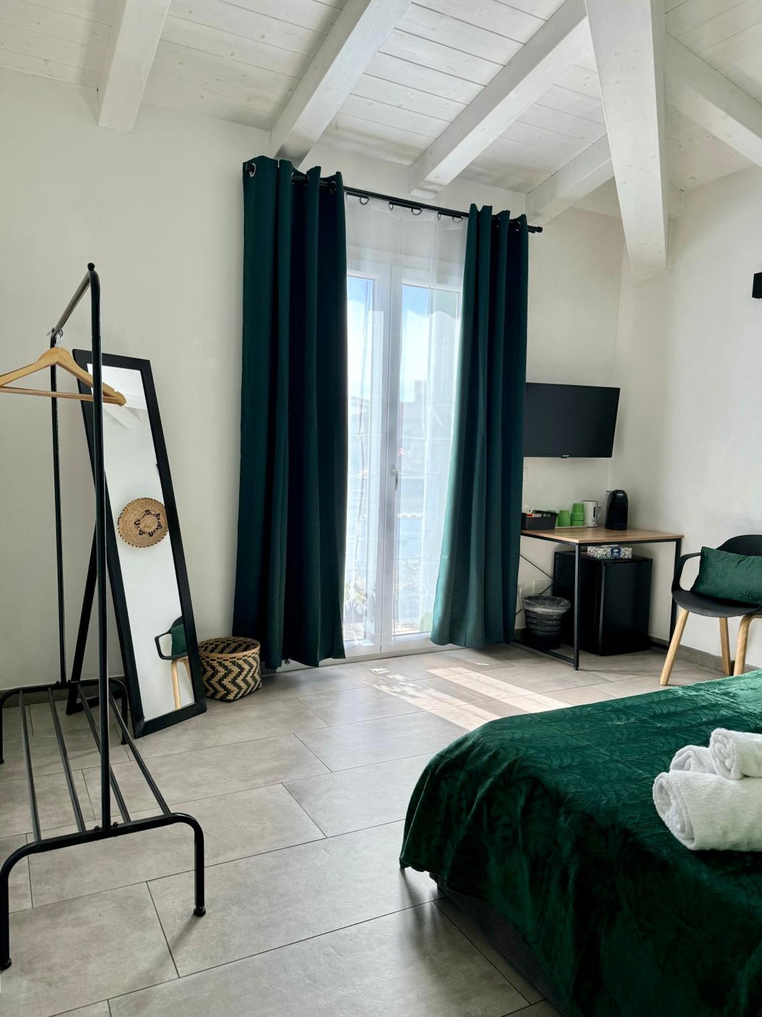Citroom - Green City Rooms 올비아 외부 사진